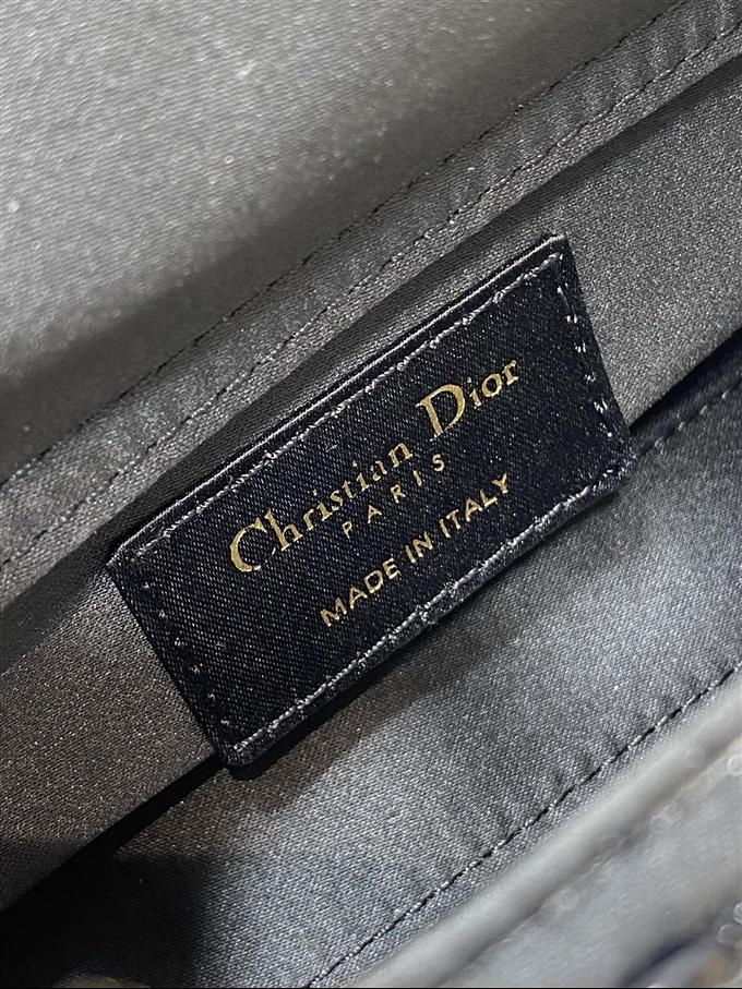 2025228Y1150P20554793