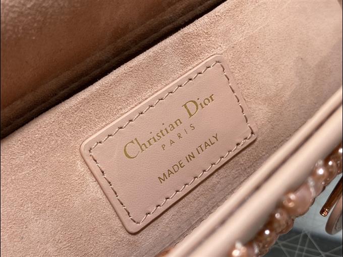 2025228Y1400P205547946