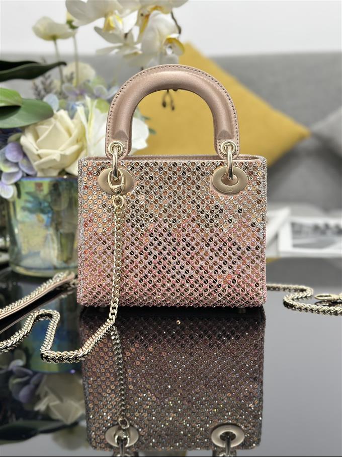 2025228Y1460P211859295