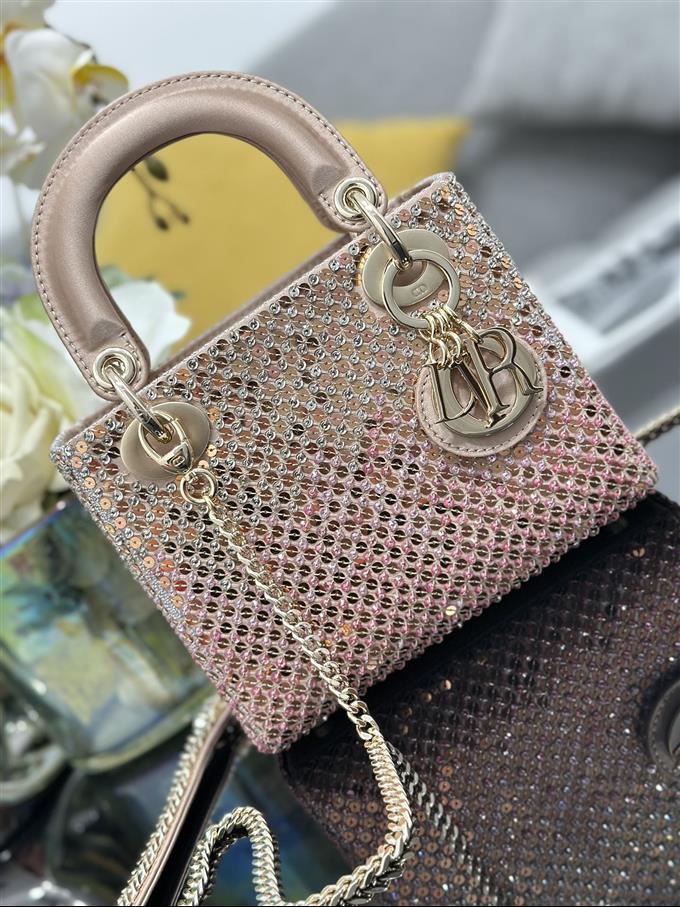 2025228Y1460P211859341