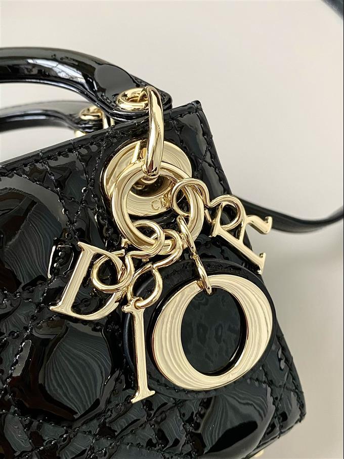 2025228Y580P212520299