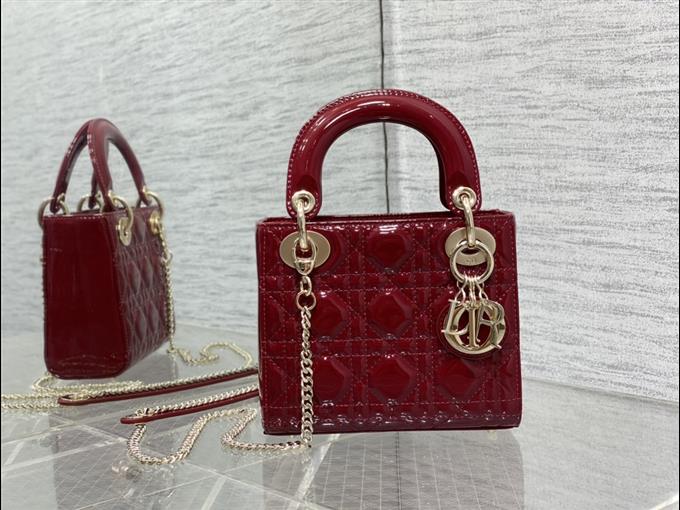 2025228Y600P205544345