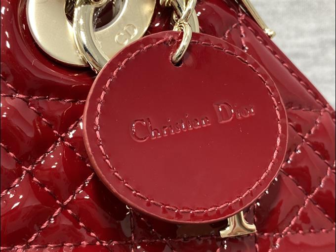 2025228Y600P205544375