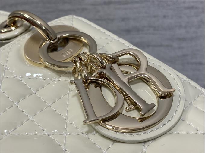 2025228Y600P205544516