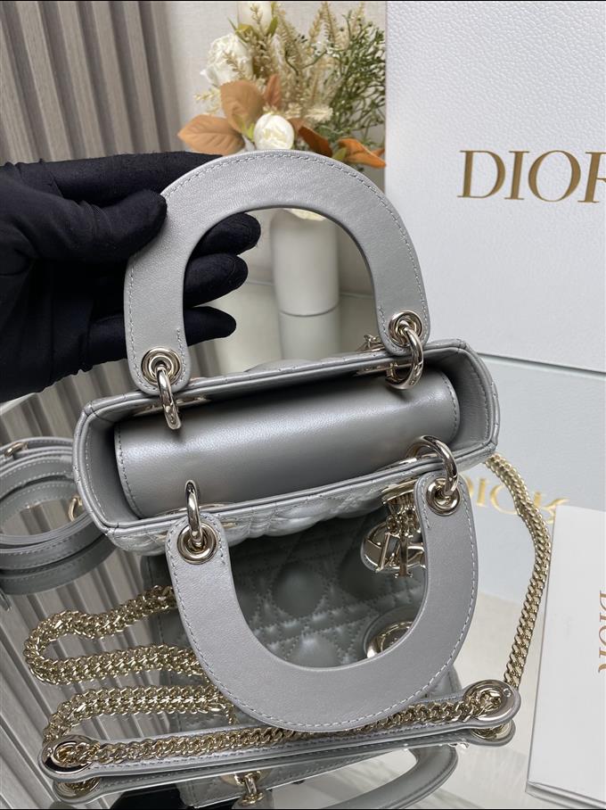 2025228Y600P205549317