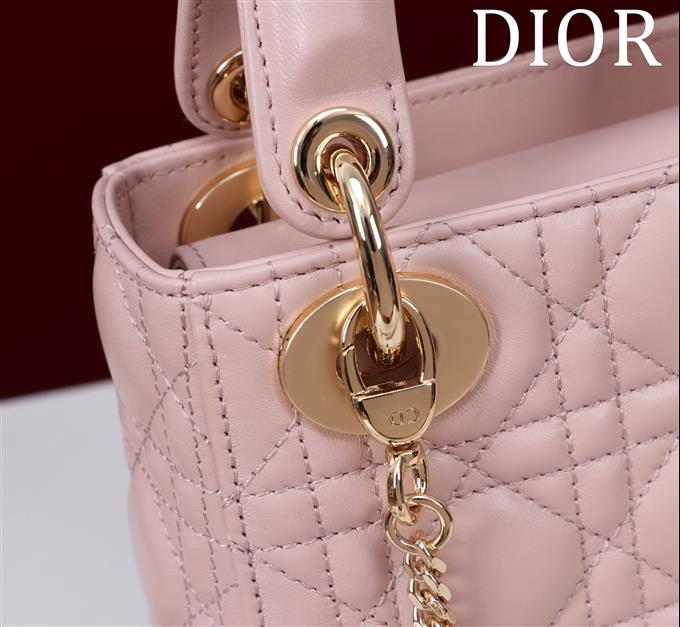 2025228Y600P205549599