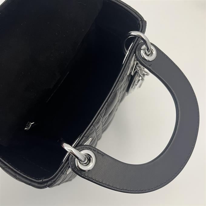 2025228Y600P205554488