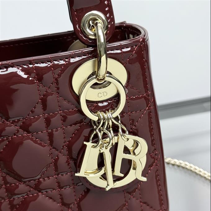 2025228Y600P205557888