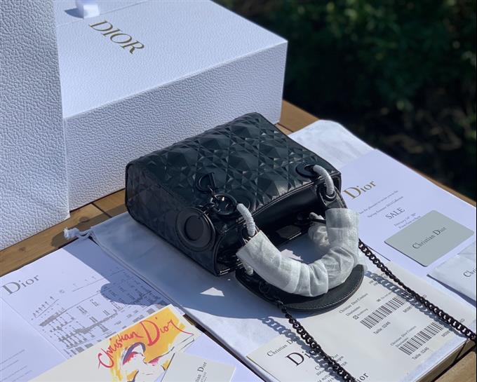 2025228Y900P205545868