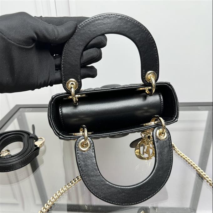 2025228Y600P205559504