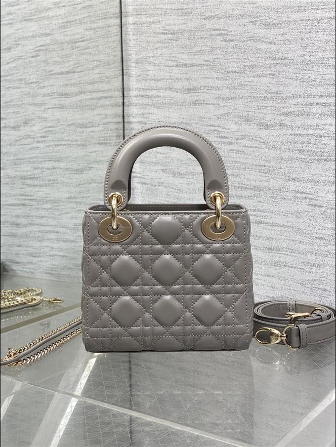 2025228Y600P205610853