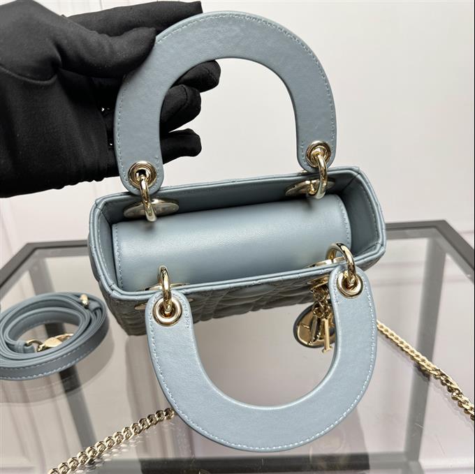 2025228Y600P205615290