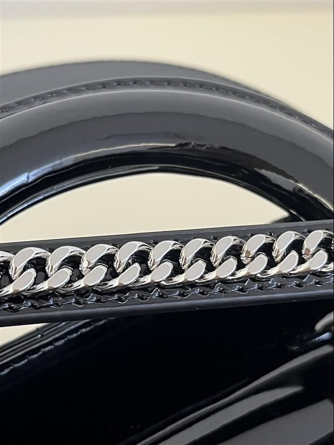 2025228Y600P205615666