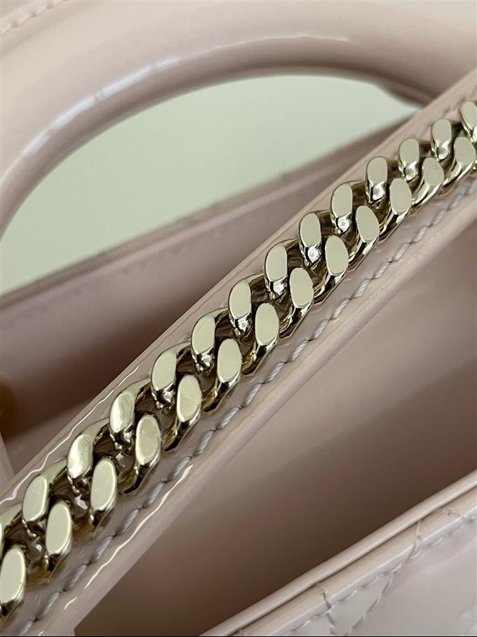 2025228Y600P205616523