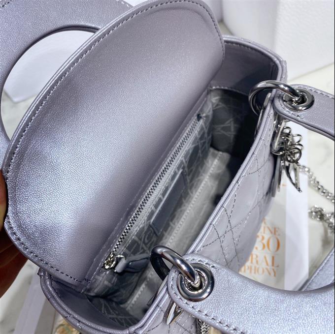 2025228Y600P20562103