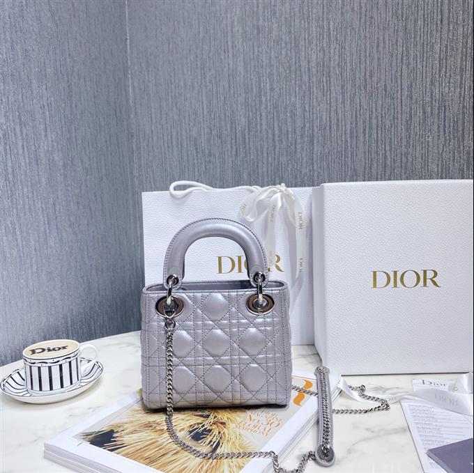 2025228Y600P20562134