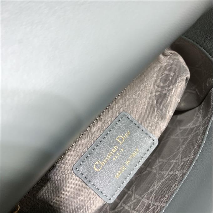 2025228Y600P20562244