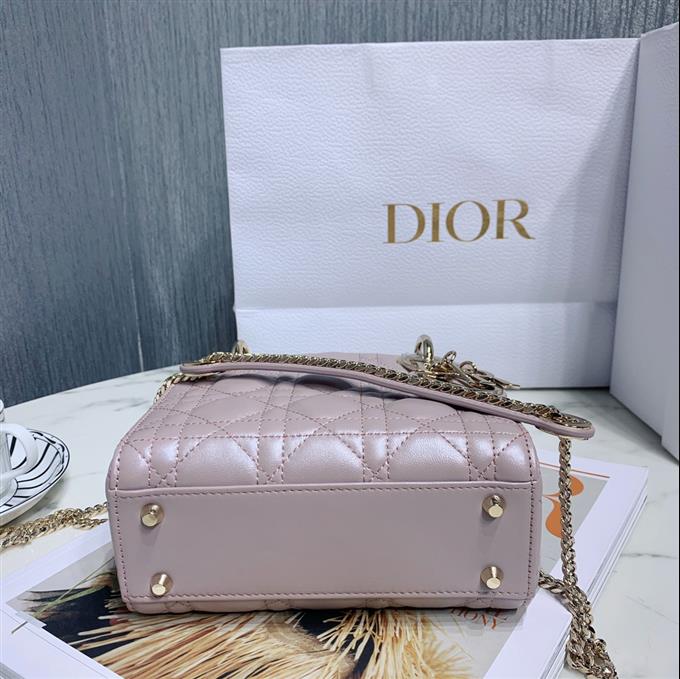 2025228Y600P20562306