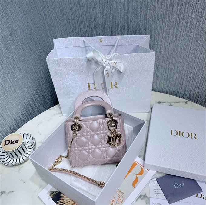 2025228Y600P20562385