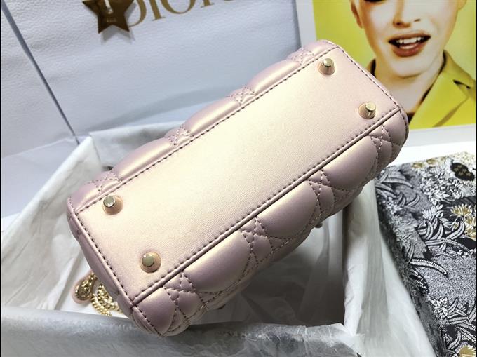 2025228Y600P20563249