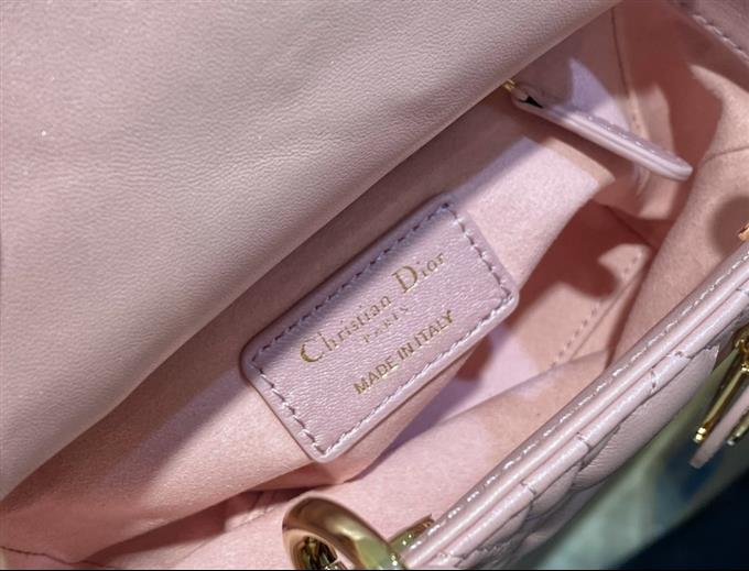 2025228Y600P20563471