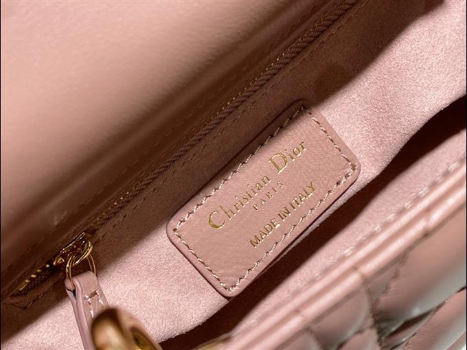 2025228Y600P20564172