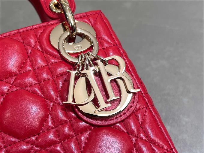 2025228Y600P20567237