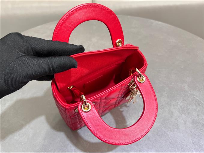 2025228Y600P20567268