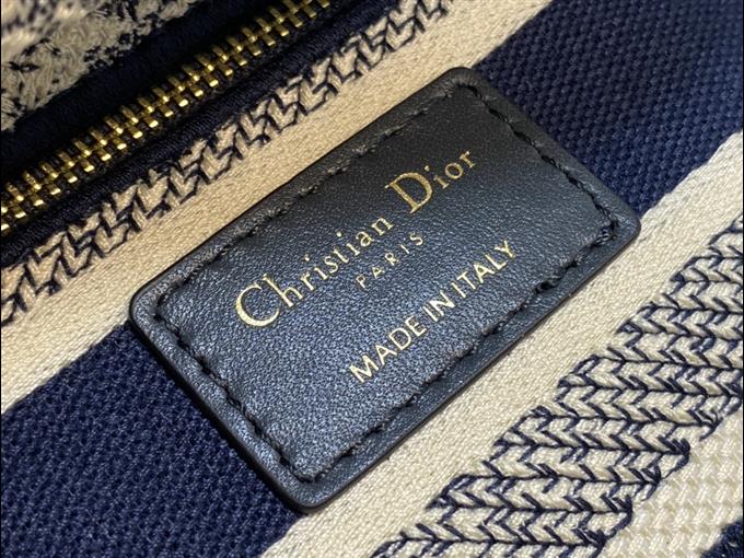 2025228Y600P20568847