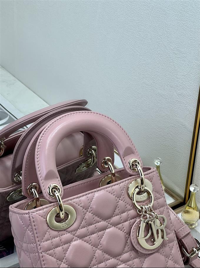 2025228Y600P21251913