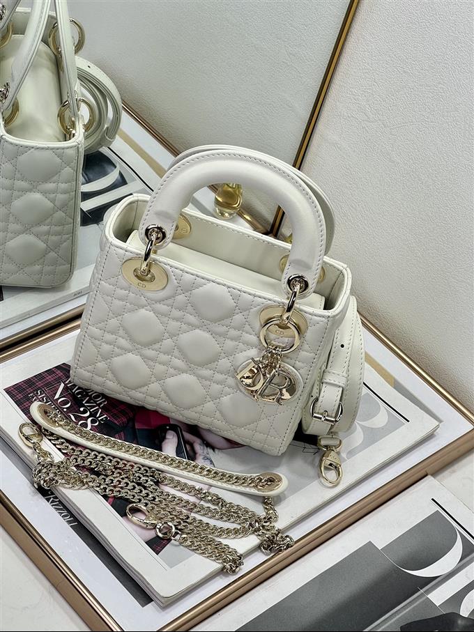 2025228Y600P212519216