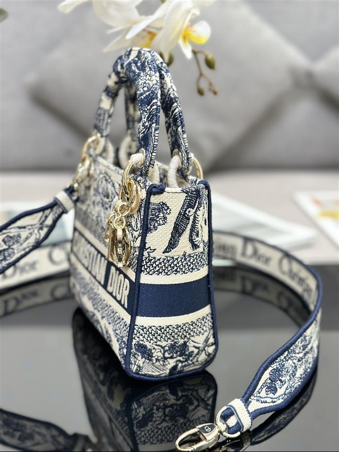 2025228Y600P212522605