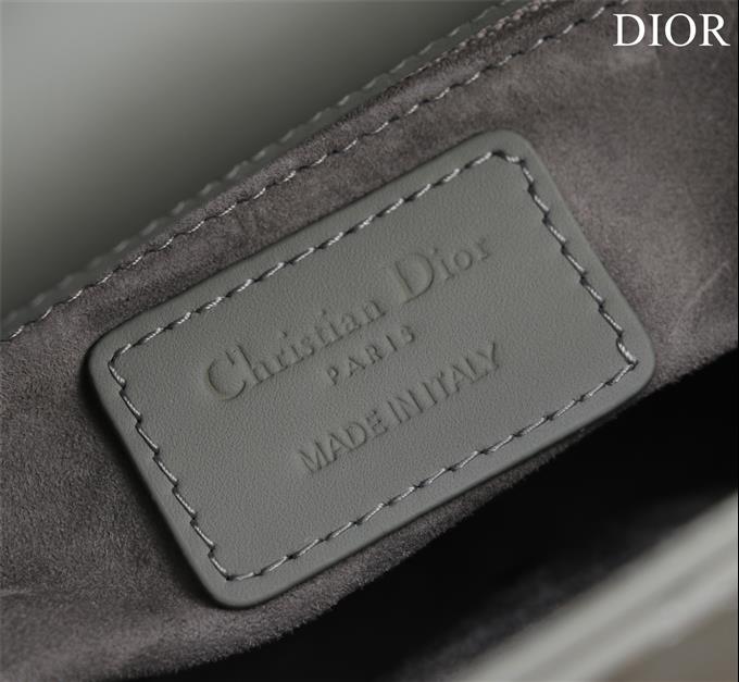 2025228Y650P205617326