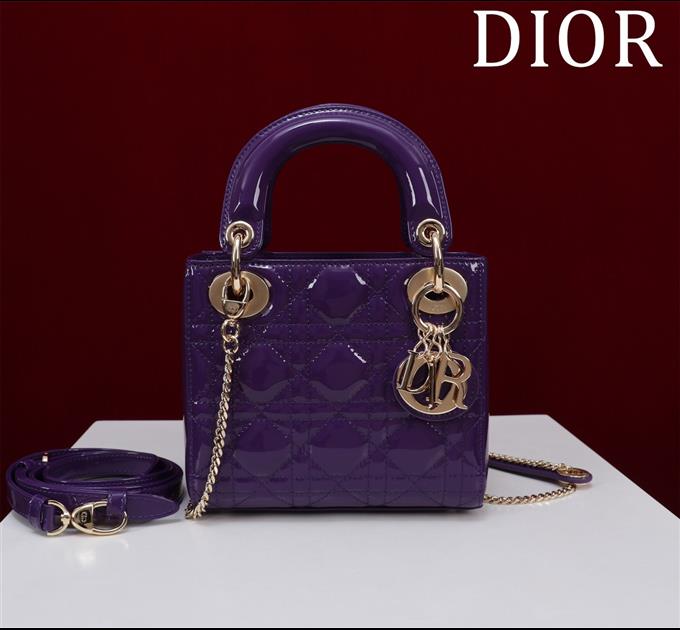 2025228Y650P205618151