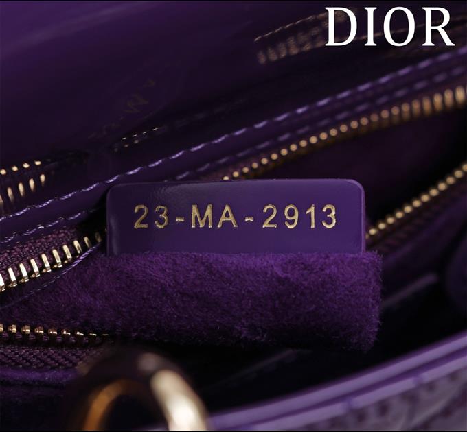 2025228Y650P205618278