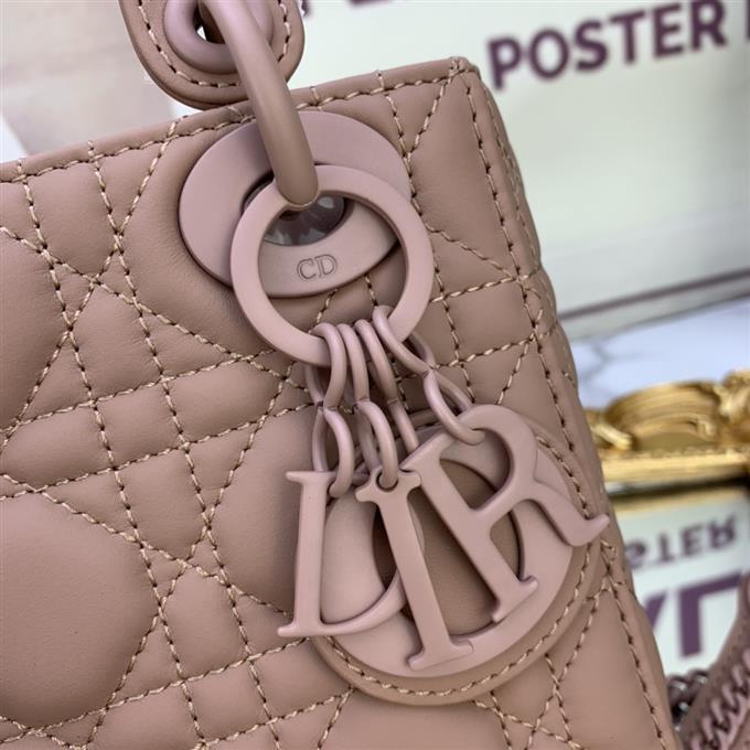 2025228Y650P205619113