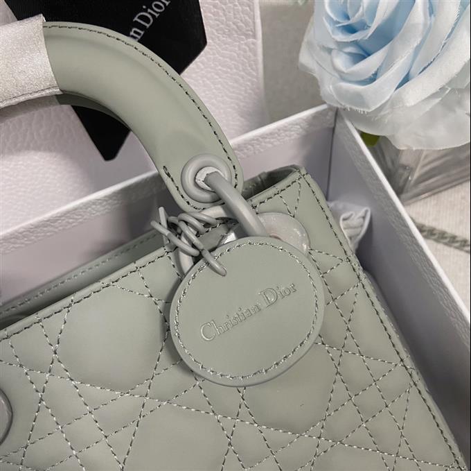 2025228Y650P205619317