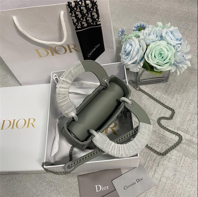 2025228Y650P205619365