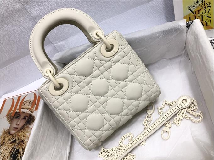 2025228Y650P211856736