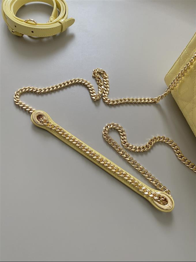 2025228Y650P21252438