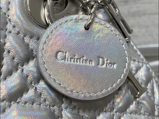 2025228Y650P212524381