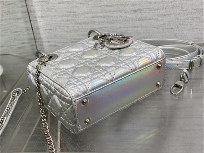 2025228Y650P212524428