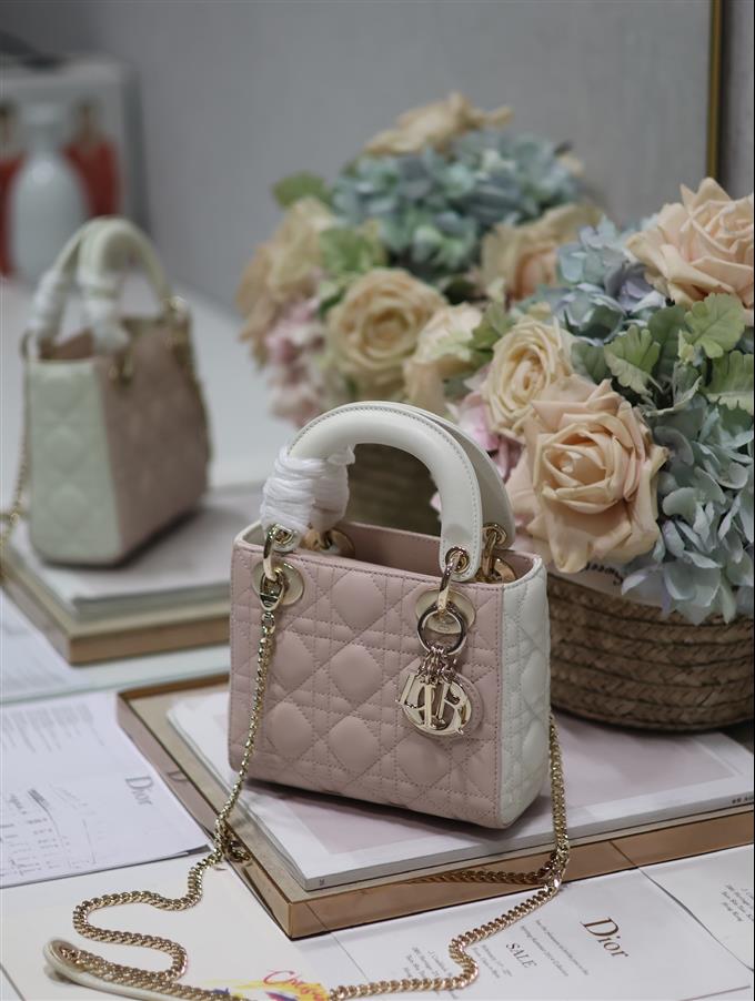 2025228Y650P21252469