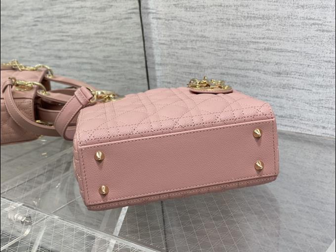 2025228Y680P205624592