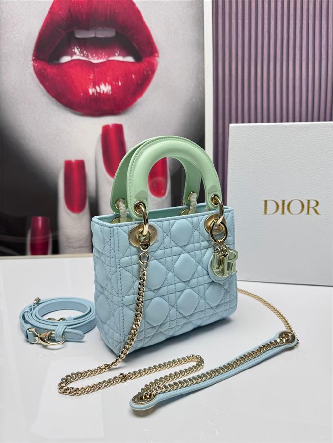 2025228Y680P212526183