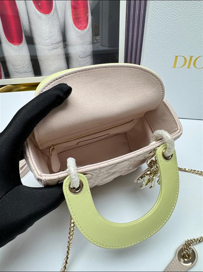 2025228Y680P212526542