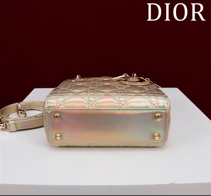 2025228Y700P205626338