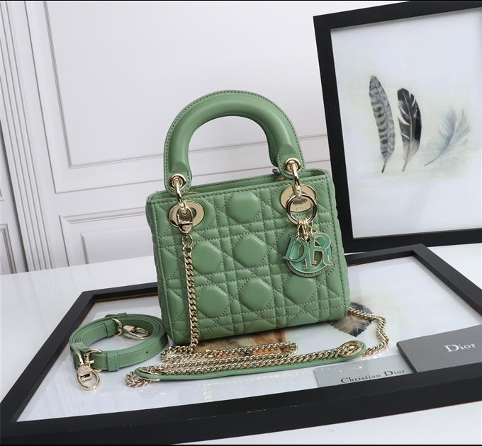 2025228Y700P22131144