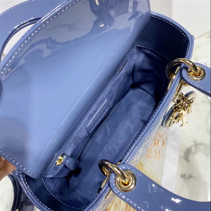 2025228Y1200P211545341