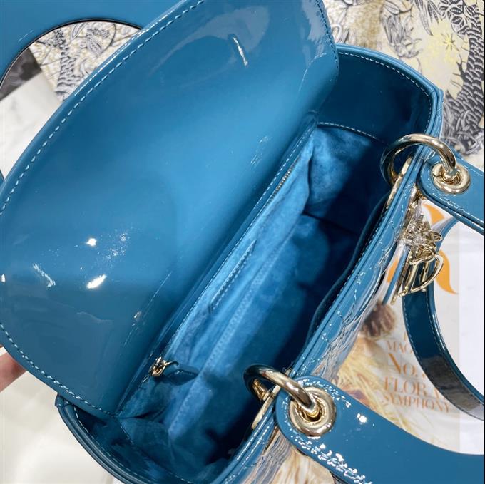 2025228Y1200P211545451